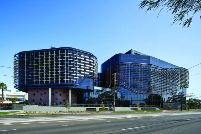 Botanicca | Design: Gray Puksand | Photography: Peter Clarke Botanicca | Design: Gray Puksand | Photography: Peter Clarke | Builtworks.com.au