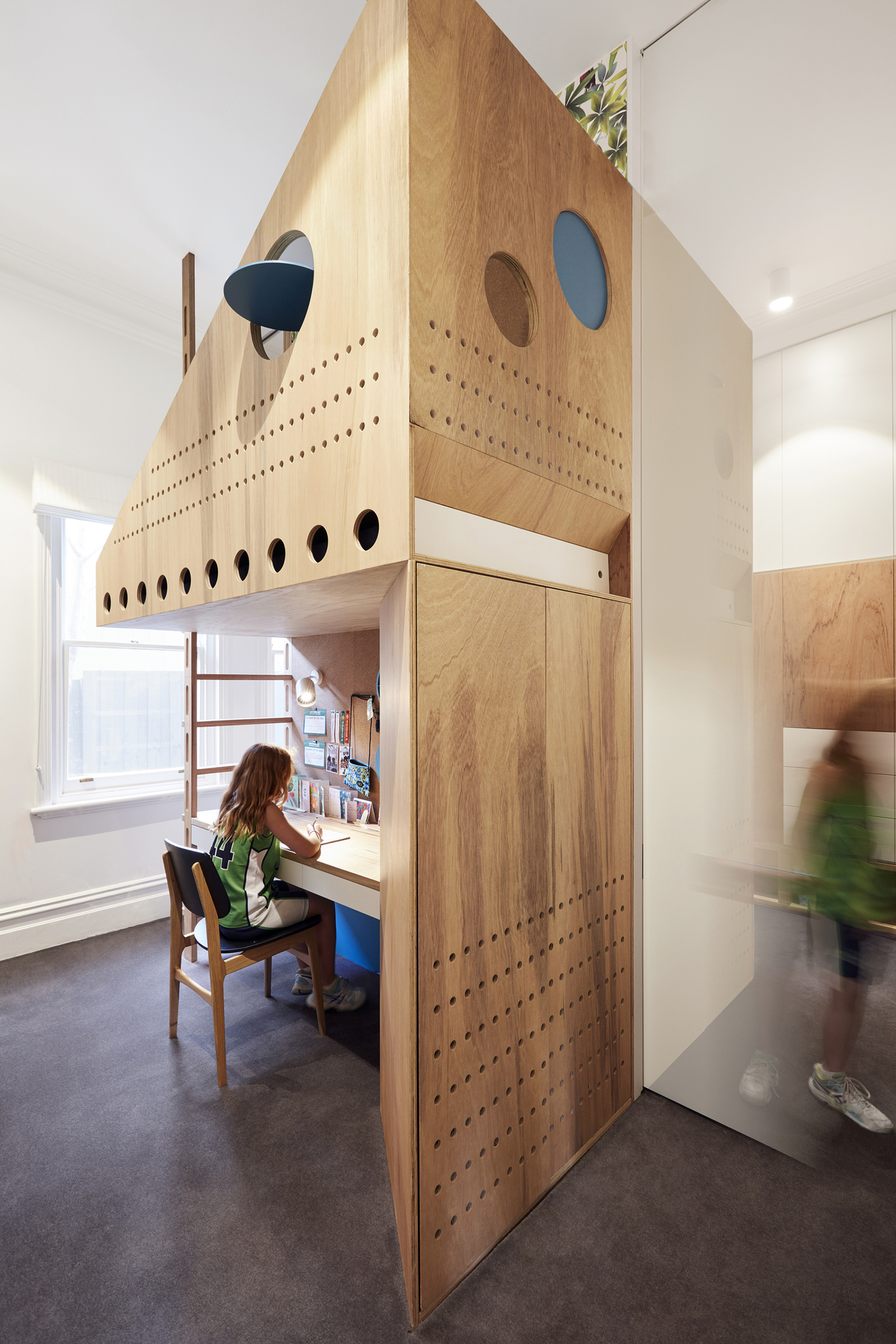 Together Apart | Design: Architecture Architecture | Photography: Tom Ross | Builtworks.com.au