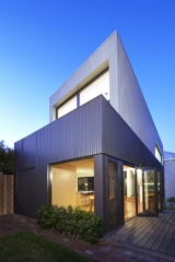 Yarra House | Julie Firkin Architects  | Builtworks.com.au