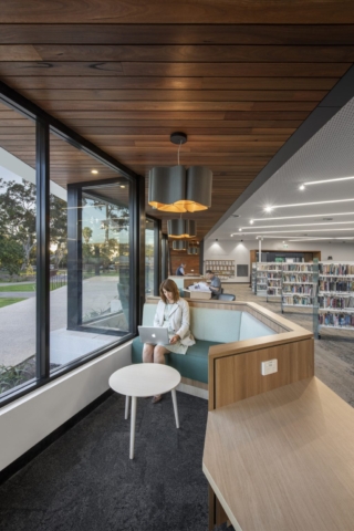 Mitcham Memorial Library | DesignInc Mitcham Memorial Library | DesignInc | Builtworks.com.au