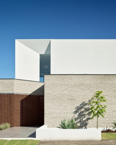 Stratum | Joe Adsett Architects Stratum | Joe Adsett Architects | Builtworks.com.au