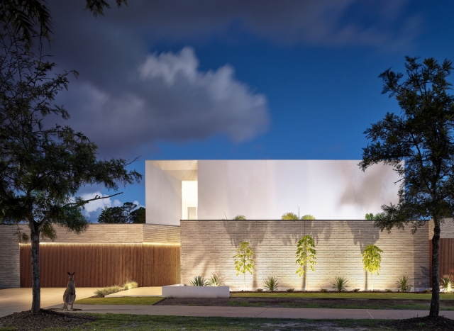 Stratum | Joe Adsett Architects Stratum | Joe Adsett Architects | Builtworks.com.au