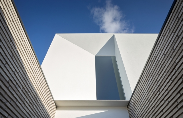 Stratum | Joe Adsett Architects Stratum | Joe Adsett Architects | Builtworks.com.au