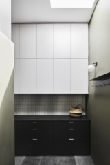 Milford | Design: Rosstang Architects | Images: Sharyn Cairns | Builtworks.com.au