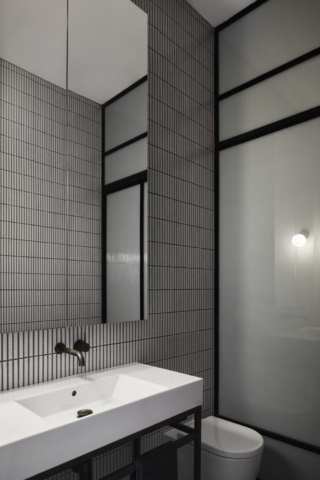 Milford | Design: Rosstang Architects | Images: Sharyn Cairns | Builtworks.com.au