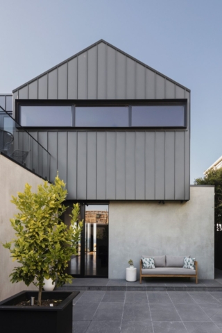 Rippleside House | Design: Lachlan Shepherd Architects | Images: Ben Hosking Rippleside House | Design: Lachlan Shepherd Architects | Images: Ben Hosking | Builtworks.com.au