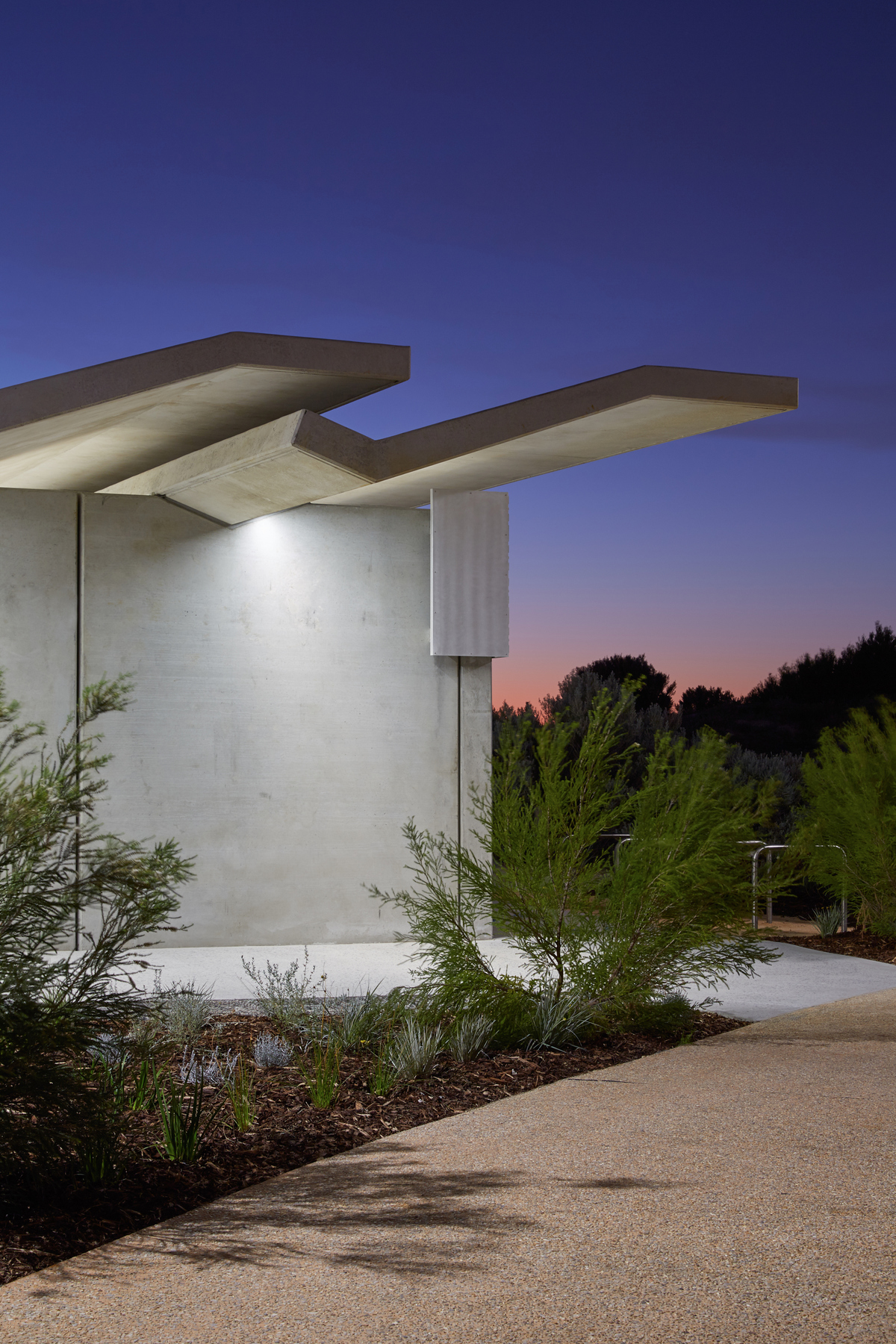 Leighton Beach Facilities | Design: Bernard Seeber | Images:  Douglas Mark Black | Builtworks.com.au