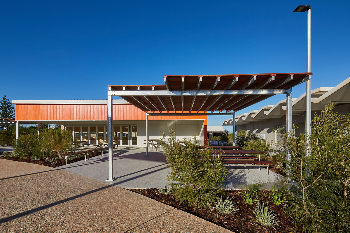 Leighton Beach Facilities | Design: Bernard Seeber | Images:  Douglas Mark Black | Builtworks.com.au