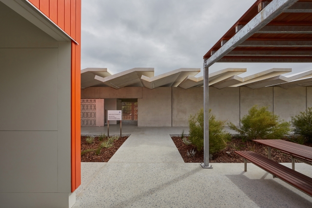 Leighton Beach Facilities | Design: Bernard Seeber | Images:  Douglas Mark Black | Builtworks.com.au