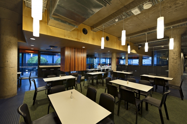 Deakin Waurn Ponds Central Campus | Design: Six Degrees Architects | Photography: Patrick Rodriguez | Builtworks.com.au