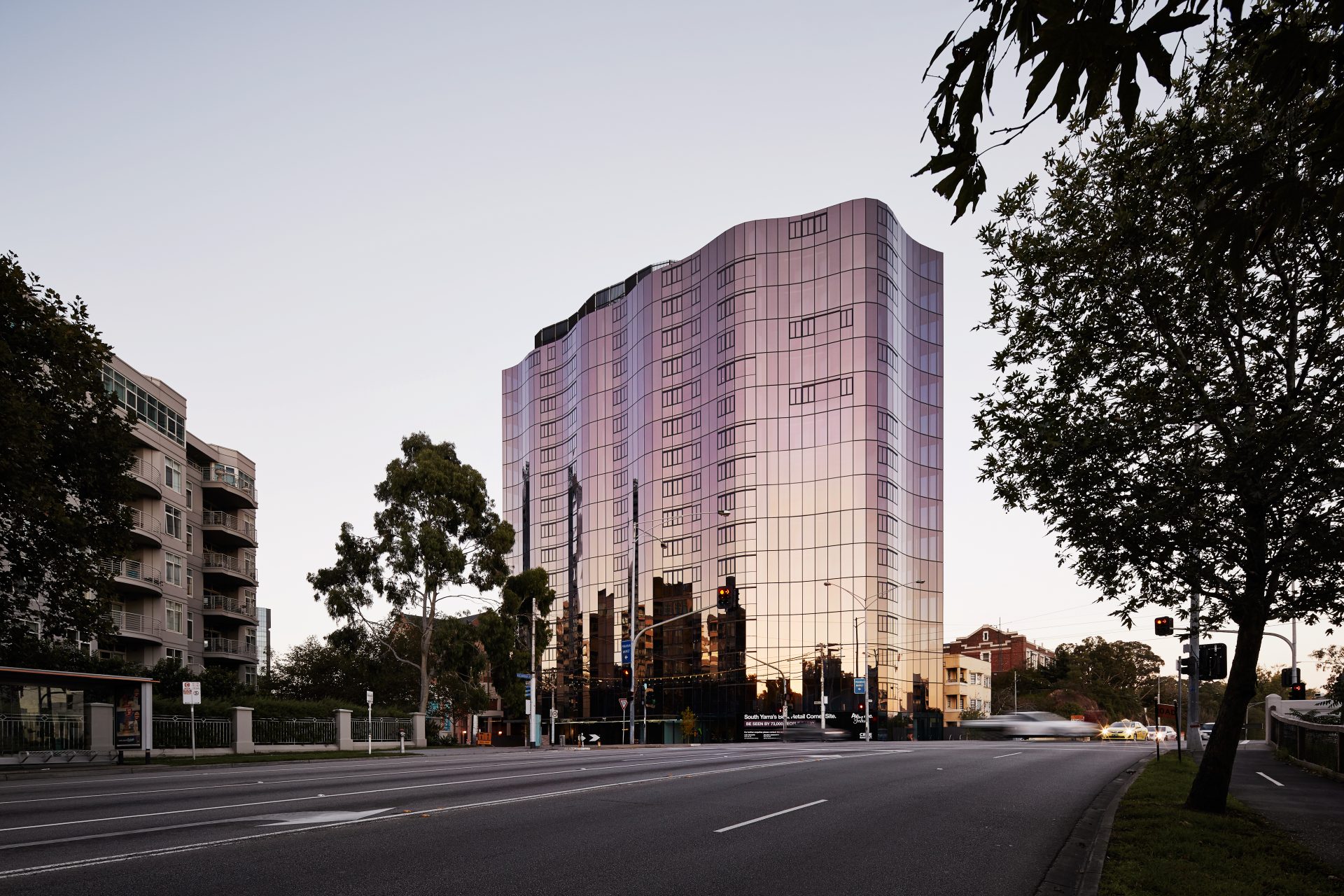 Avenue, South Yarra
