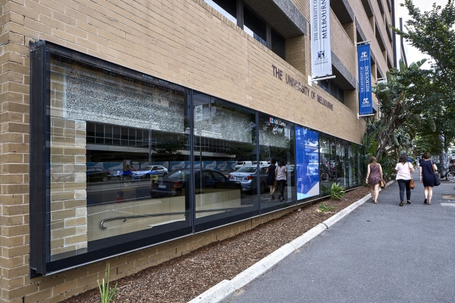 University of Melbourne Academic Services | Design: Six Degrees Architects | Images: Alice Hutchison University of Melbourne Academic Services | Design: Six Degrees Architects | Images: Alice Hutchison | Builtworks.com.au