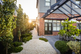Malvern Garden Project | Design: Ian Barker Gardens | Images: Erik Holt | Builtworks.com.au