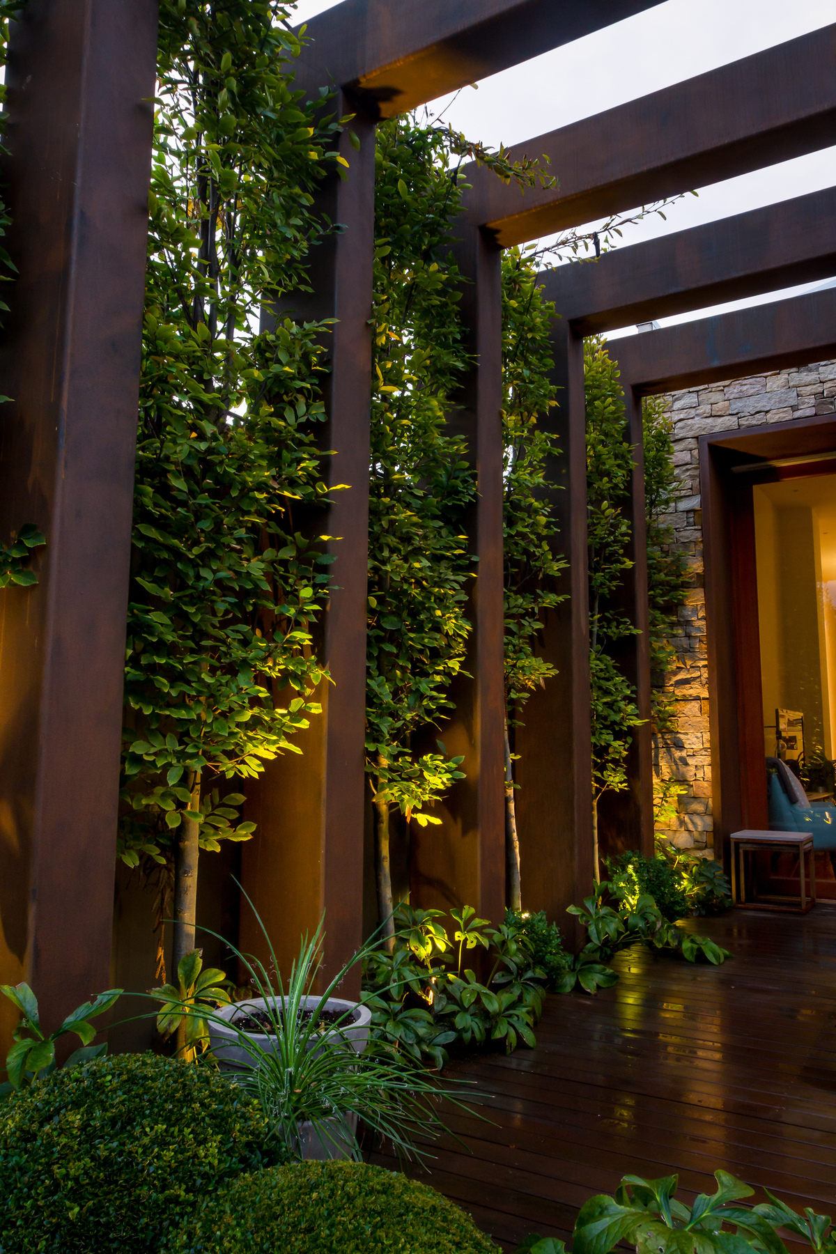 North Fitzroy Project  | Design: Ian Barker Gardens | Images: Erik Holt | Builtworks.com.au
