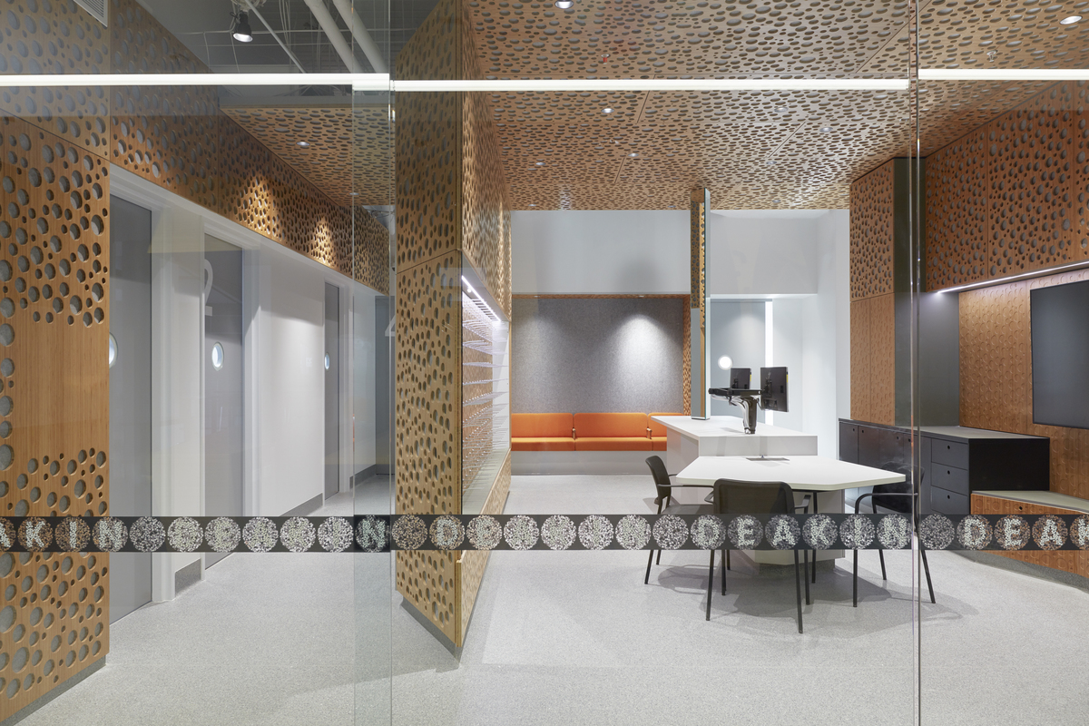DUSM, Optometry Clinic | Bourke and Bouteloup Architects | Builtworks.com.au