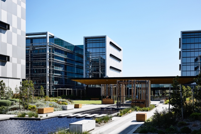 Caribbean Business Park, Stage 2 | Design: Peter Ryan Architects | Images: Alex Reinders | Builtworks.com.au