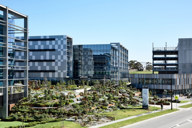 Caribbean Business Park, Stage 2 | Design: Peter Ryan Architects | Images: Alex Reinders | Builtworks.com.au