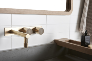 Hargraves Vanity | Design: Fabric Architecture and Loughlin Furniture | Photography: Loughlin Furniture | Builtworks.com.au