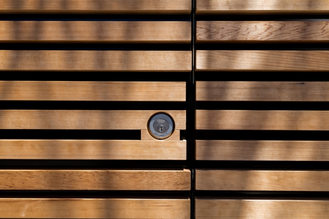 Recycled Garage | Design: Ian Bennett Design Studio | Photography: Mitch Fong Recycled Garage | Design: Ian Bennett Design Studio | Photography: Mitch Fong | Builtworks.com.au