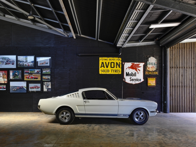 Uber Shed 2 | Design: Jost Architects | Photography: Derek Swalwell Uber Shed 2 | Design: Jost Architects | Photography: Derek Swalwell | Builtworks.com.au