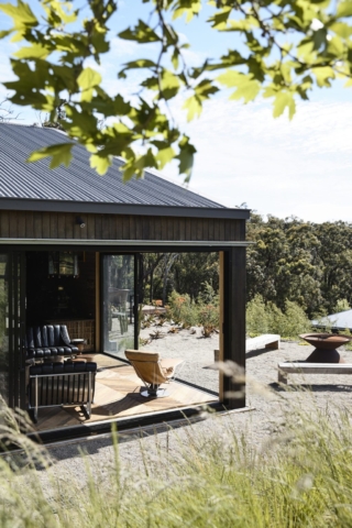 Uber Shed 2 | Design: Jost Architects | Photography: Derek Swalwell Uber Shed 2 | Design: Jost Architects | Photography: Derek Swalwell | Builtworks.com.au