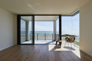 ALB/ | Design: Ply Architecture | Images: Sam Noonan | Builtworks.com.au