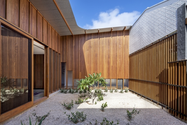 House + Cart | Design: Khab Architects | Images: Aaron Citti House + Cart | Design: Khab Architects | Images: Aaron Citti | Builtworks.com.au