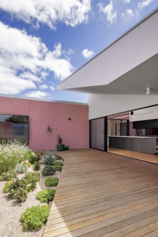 House + Cart | Design: Khab Architects | Images: Aaron Citti House + Cart | Design: Khab Architects | Images: Aaron Citti | Builtworks.com.au