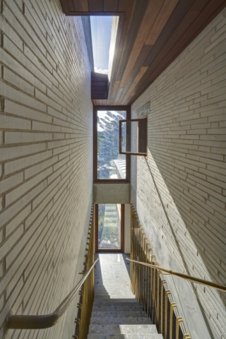 Bangalley | Design: Casey Brown Architecture | Images: Michael Nicholson and Charlie Baker Bangalley | Design: Casey Brown Architecture | Images: Michael Nicholson and Charlie Baker | Builtworks.com.au