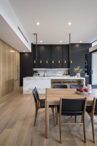 Hyde Park Residence | Design: Georgie Shepherd Interior Design | Images: David Sievers Hyde Park Residence | Design: Georgie Shepherd Interior Design | Images: David Sievers | Builtworks.com.au