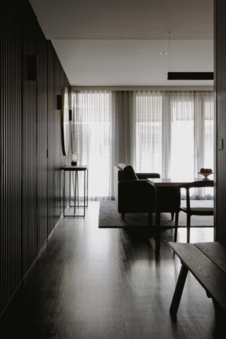 Lacquerwall | Design: WHDA | Images: Daniel Walker | Builtworks.com.au