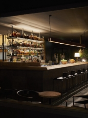 Daddy Long Legs | Design: Ohlo Studio | Images: Kristoffer Paulsen | Builtworks.com.au