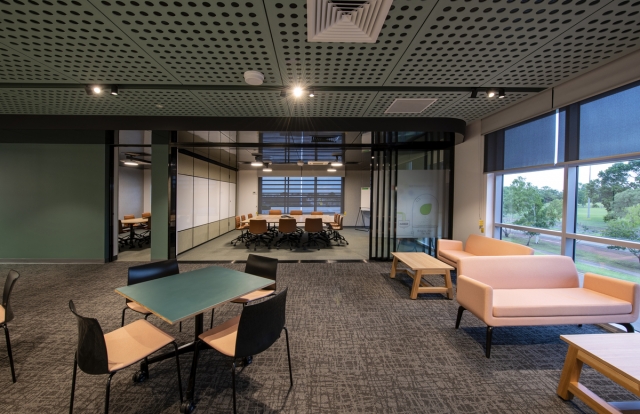 Aurecon Workplace Darwin | Design: Hames Sharley | Images: Shaana McNaught | Builtworks.com.au