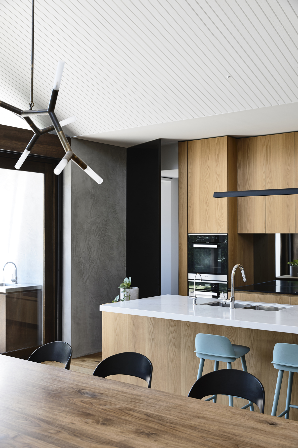 Parnell Facade | Design: Preston Lane Architects | Images: Derek Swalwell | Builtworks.com.au