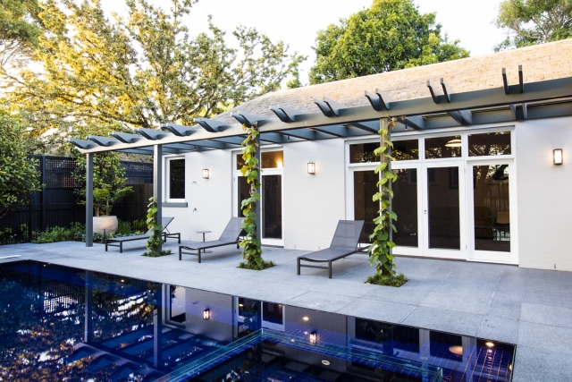 Camberwell Garden Project | Design: Ian Barker Gardens | Images: Claire Takacs | Builtworks.com.au