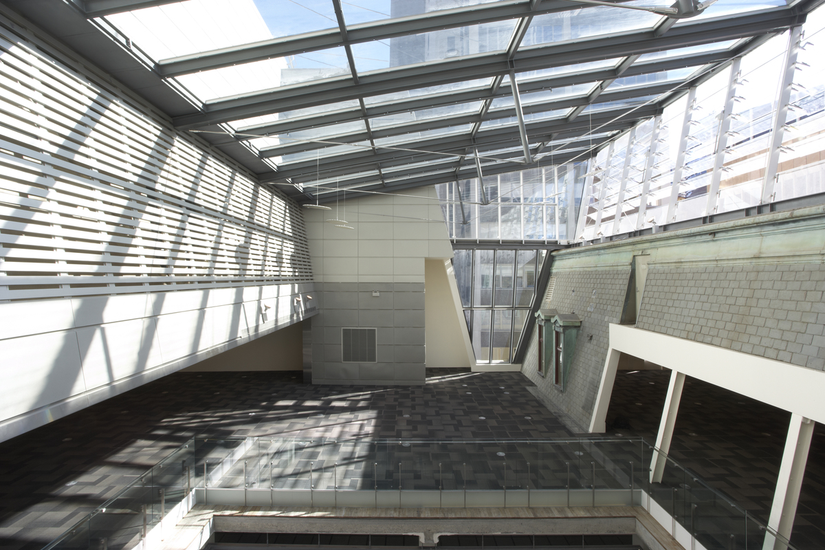 39 Hunter Street, Sydney | Design: Jackson Teece | Images: Sharrin Rees | Builtworks.com.au