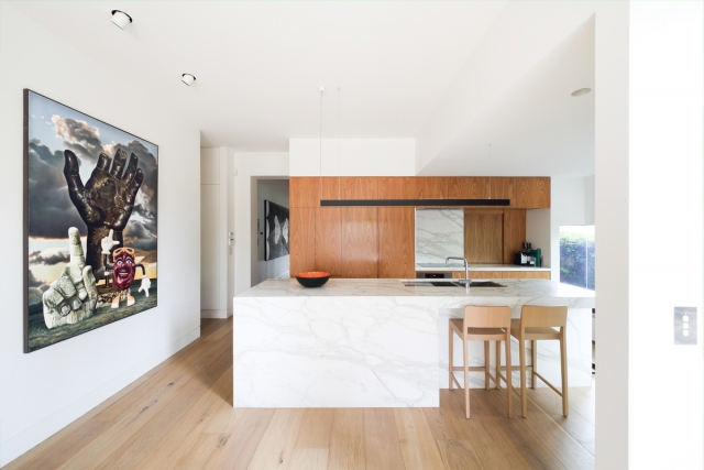 Shadow House | Design: Winwood Mckenzie Architecture and Kontista + Co | Images: Emily Bartlett | Builtworks.com.au