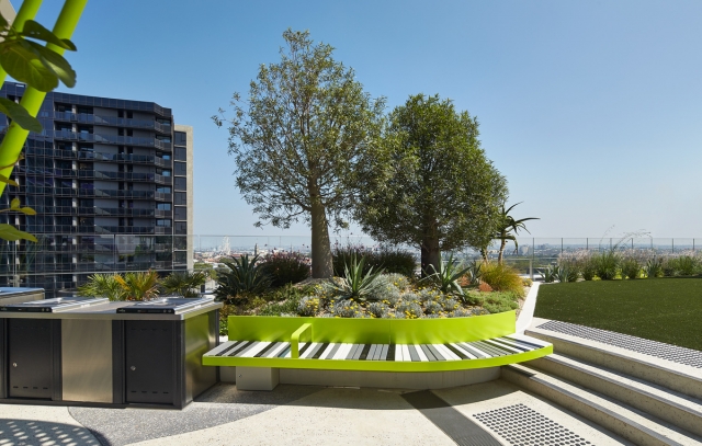Victorian Comprehensive Cancer Centre | Design: DesignInc, McBride Charles Ryan, Silver Thomas Hanley | Images: Peter Bennetts | Builtworks.com.au
