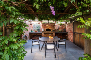 Box Hill Garden Project | Design: Ian Barker Gardens | Images: Claire Takacs Box Hill Garden Project | Design: Ian Barker Gardens | Images: Claire Takacs | Builtworks.com.au