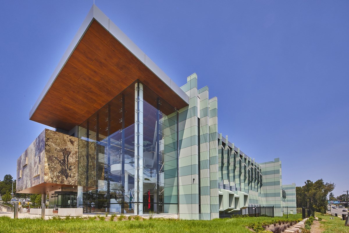 Forensic Medicine & Coroners Court Complex | Design: COX Architecture | Images: Tyrone Branigan | Builtworks.com.