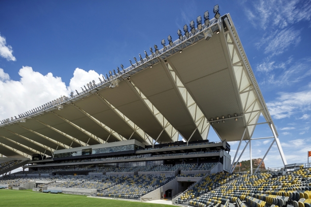 Queensland Country Bank Stadium | Design: COX Architecture and Counterpoint Architecture | Images: Christopher Frederick Jones and Andrew Rankin Queensland Country Bank Stadium | Design: COX Architecture and Counterpoint Architecture | Images: Christopher Frederick Jones and Andrew Rankin | Builtworks.com.au