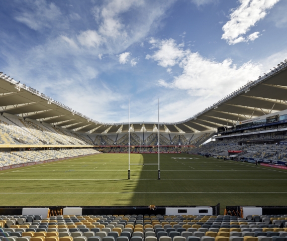 Queensland Country Bank Stadium | Design: COX Architecture and Counterpoint Architecture | Images: Christopher Frederick Jones and Andrew Rankin Queensland Country Bank Stadium | Design: COX Architecture and Counterpoint Architecture | Images: Christopher Frederick Jones and Andrew Rankin | Builtworks.com.au