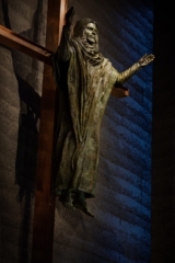 Church of the Resurrection | Design: Meaden Architecture and Interiors | Images: Parallax Photography | Builtworks.com.au