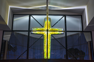 Church of the Resurrection | Design: Meaden Architecture and Interiors | Images: Parallax Photography | Builtworks.com.au