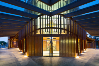 Church of the Resurrection | Design: Meaden Architecture and Interiors | Images: Parallax Photography | Builtworks.com.au