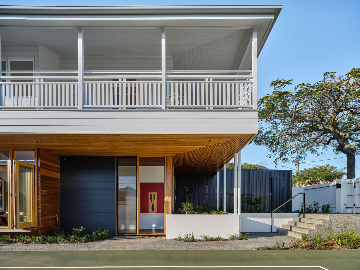 Centre Court House | Design: REFRESH*DESIGN | Images: Andy MacPherson | Builtworks.com.au