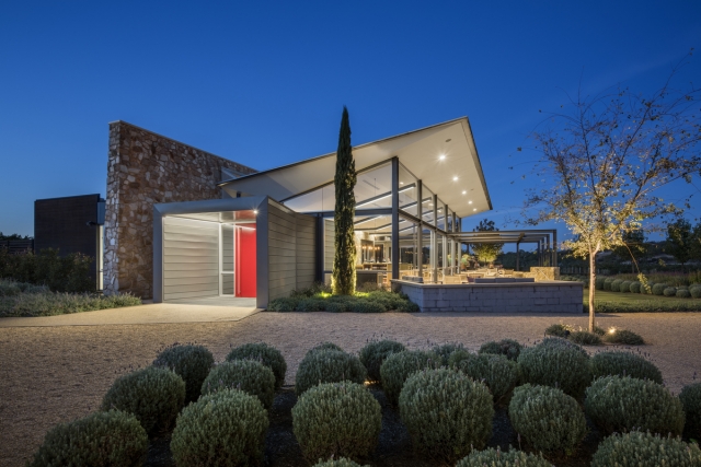 Barossa Valley Estate Cellar Door | Design: DesignInc | Photography: David Sievers | Builtworks.com.au