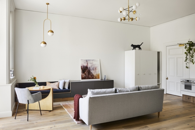 Small Grand Apartment | Design: Tsai Design | Images: Tess Kelly Small Grand Apartment | Design: Tsai Design | Images: Tess Kelly | Builtworks.com.au