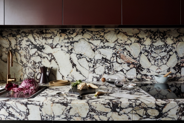 Longwood | Design: Studio Prineas | Images: Anthony Geernaert and Chris Warnes | Builtworks.com.au