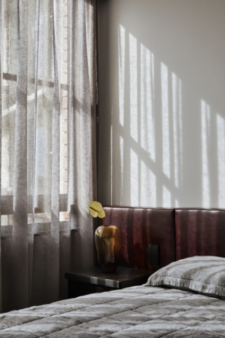 Longwood | Design: Studio Prineas | Images: Anthony Geernaert and Chris Warnes | Builtworks.com.au